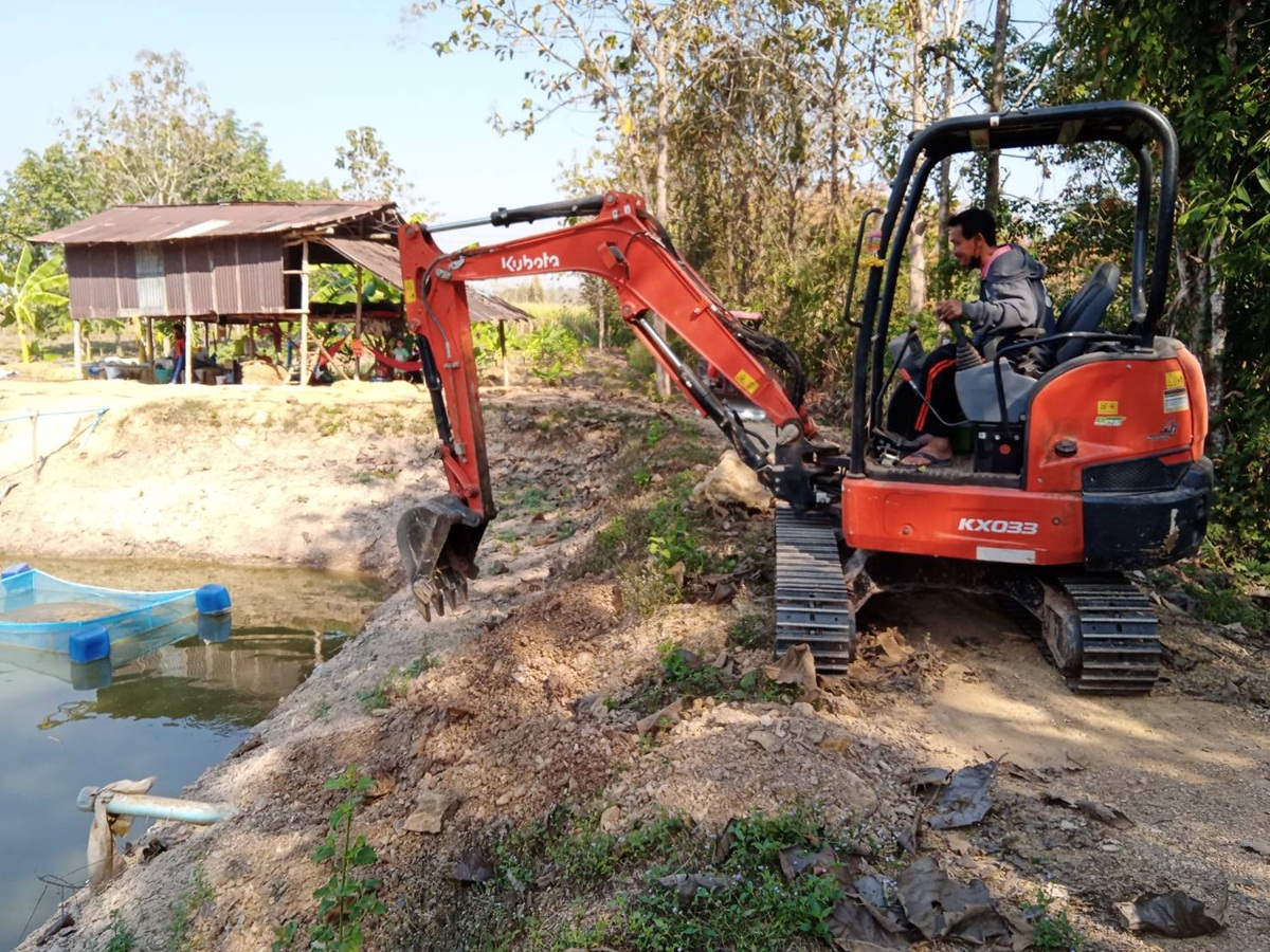 พื้นที่ให้บริการ&nbsp;รถแม็คโครให้เช่าเลย รถแบคโฮรับจ้างเลย รถขุดเล็กเลย Excavators for rent Loei.